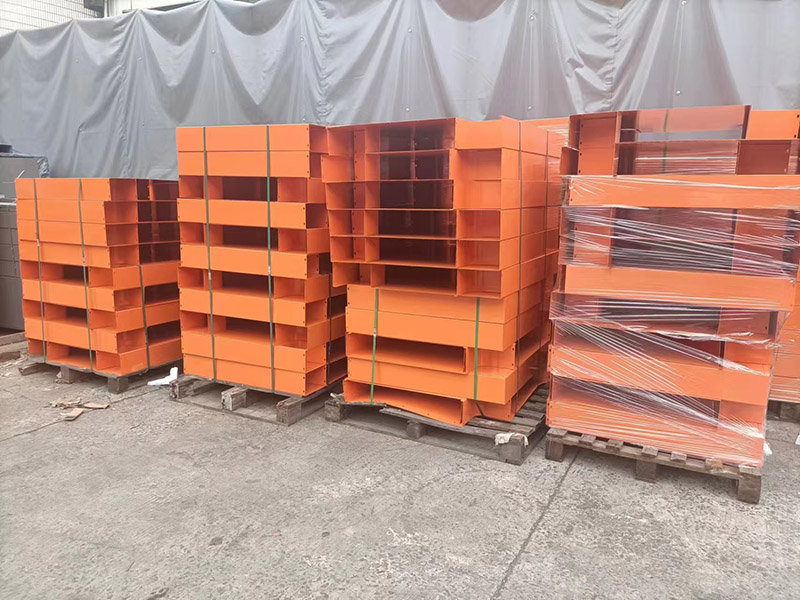 通信線(xiàn)槽 通信線(xiàn)槽